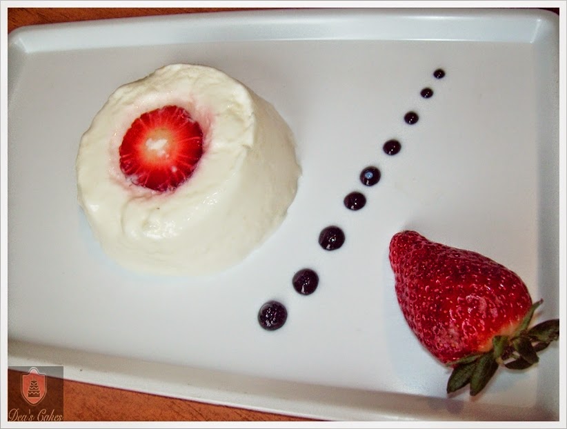 Jeleu de iaurt cu frisca