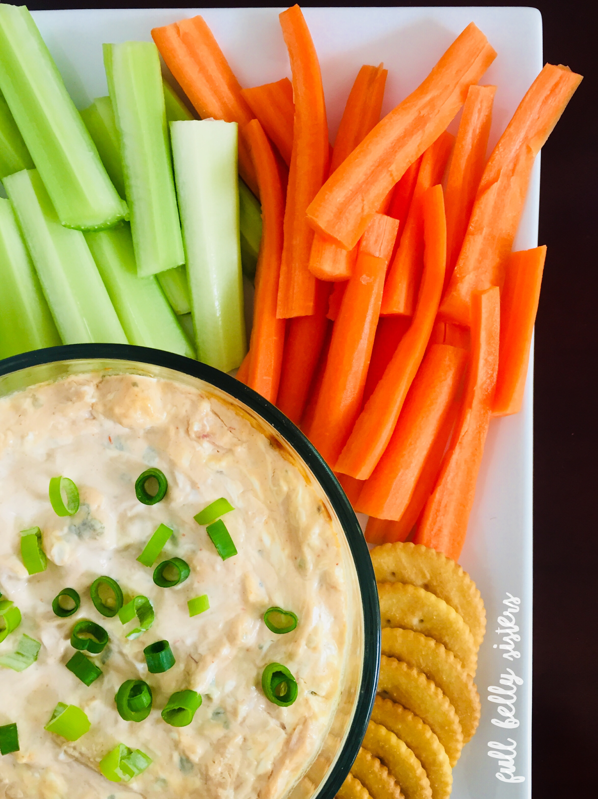Healthier Greek Yogurt Buffalo Chicken Dip
