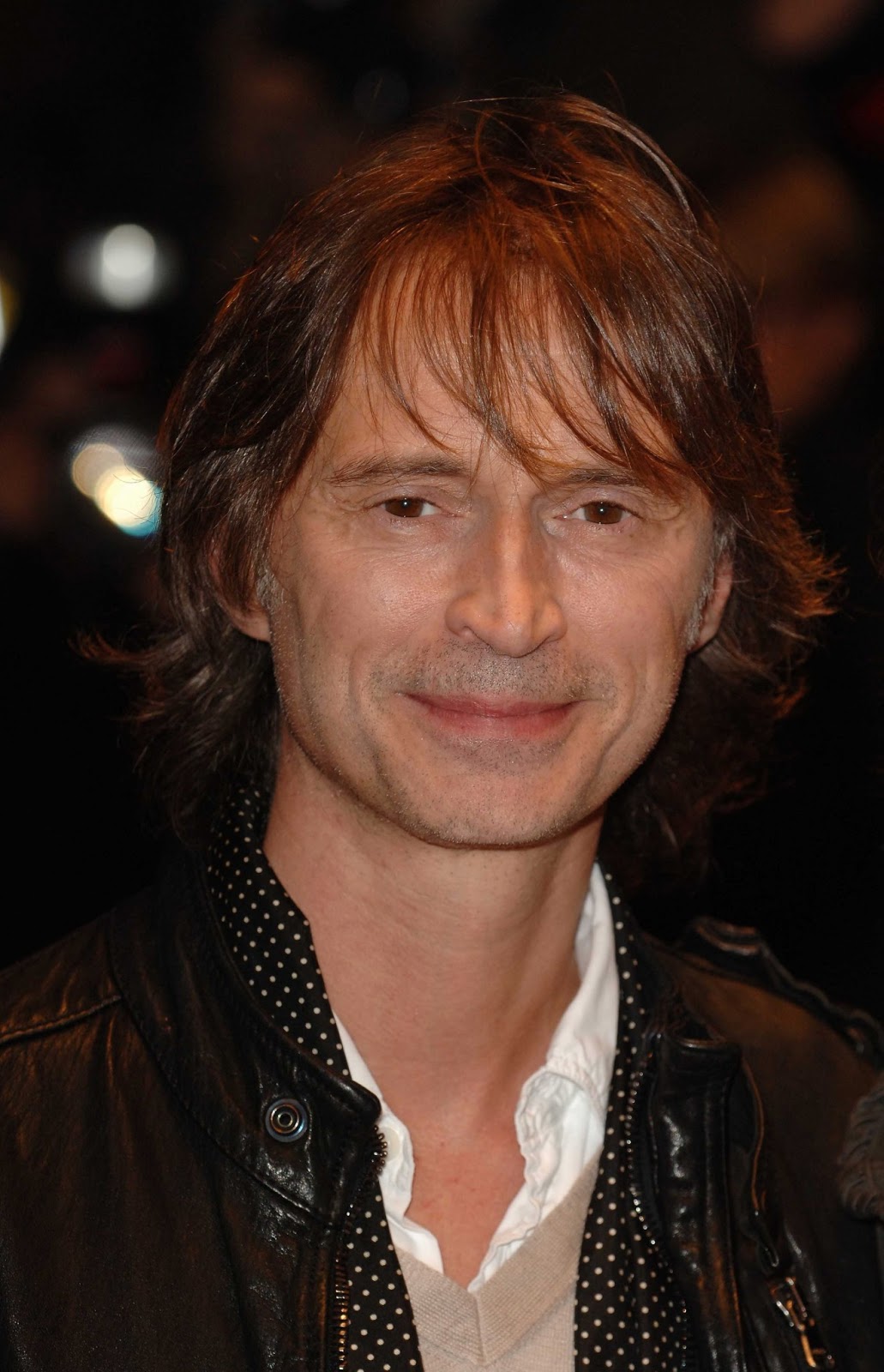 Robert Carlyle