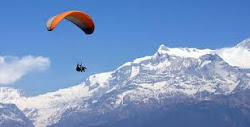 paragliding in Nepal