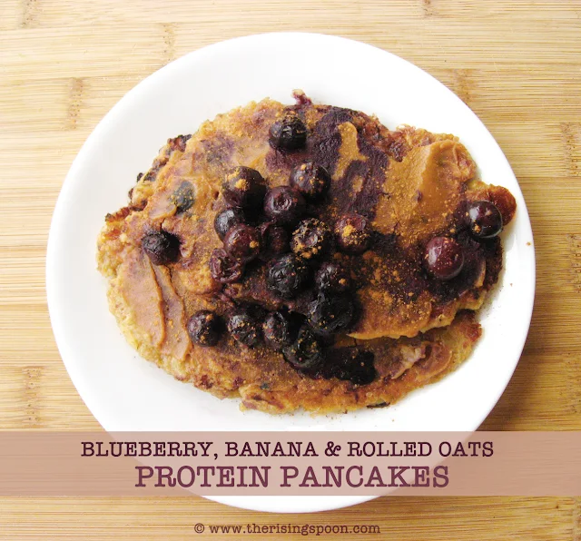 Blueberry, Banana & Rolled Oats Protein Pancakes | www.therisingspoon.com