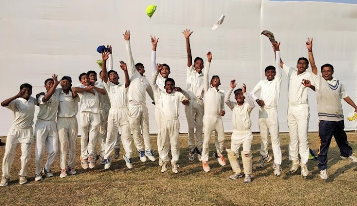 সিএবি অনুর্দ্ধ ১৪ আন্ত:জেলা ক্রিকেট ফাইনালে বর্ধমান  