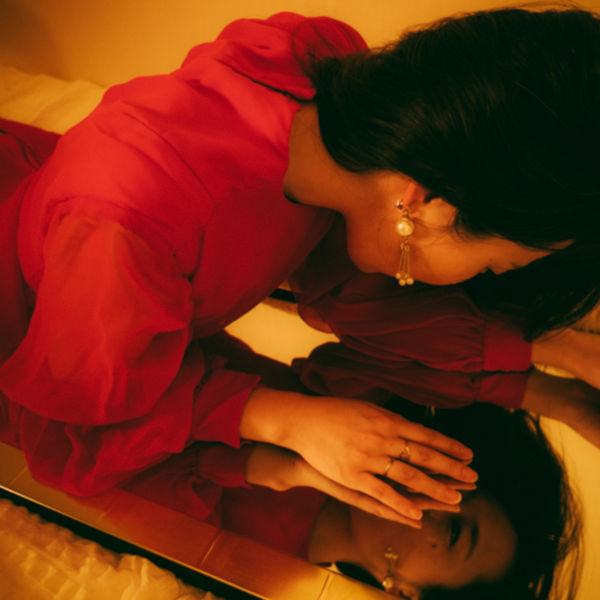 Hee Young – Love and Leave – Single