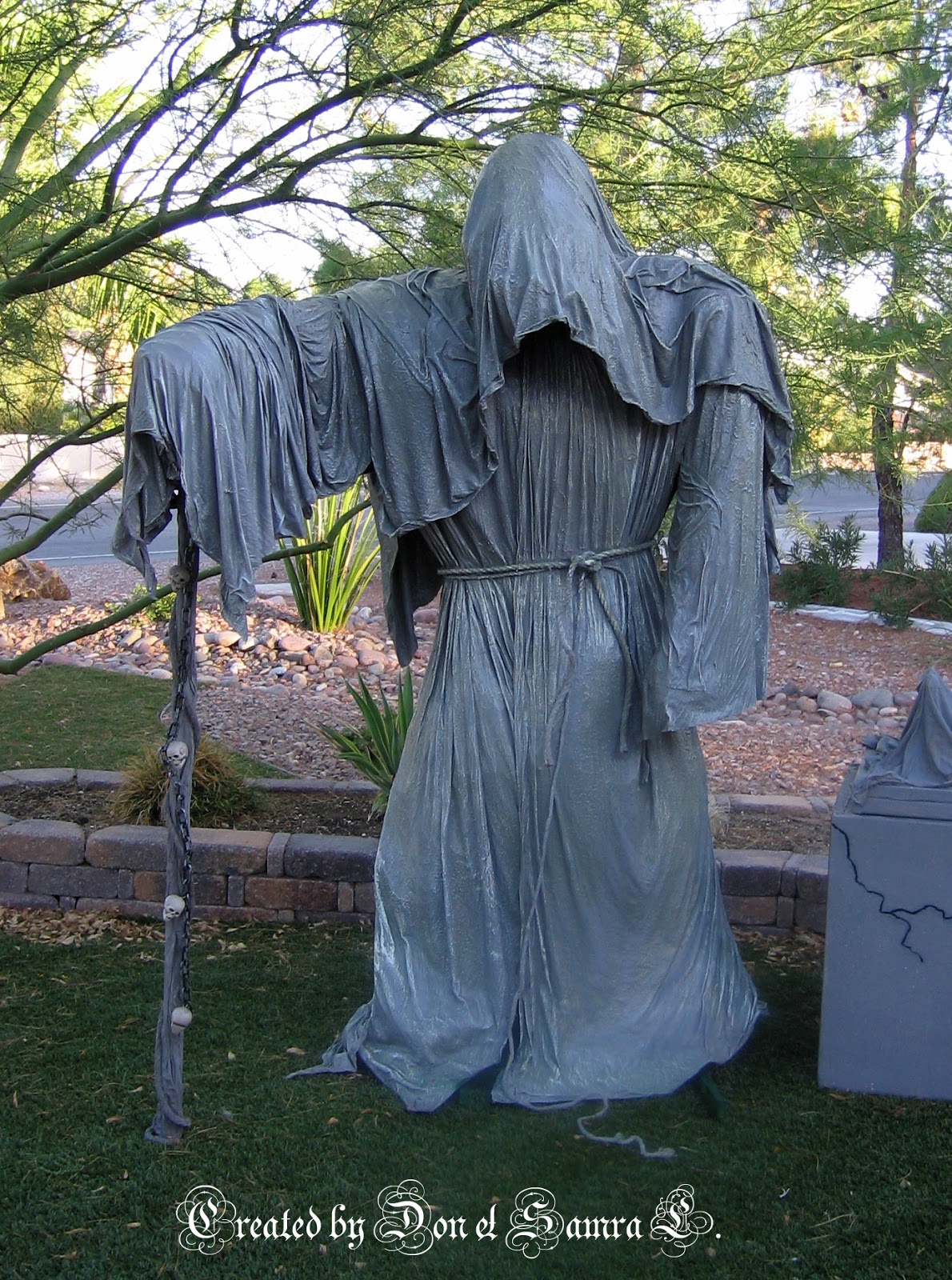 Paper Talk With Samra Monster Mud Halloween Statues Beloved Tombstone