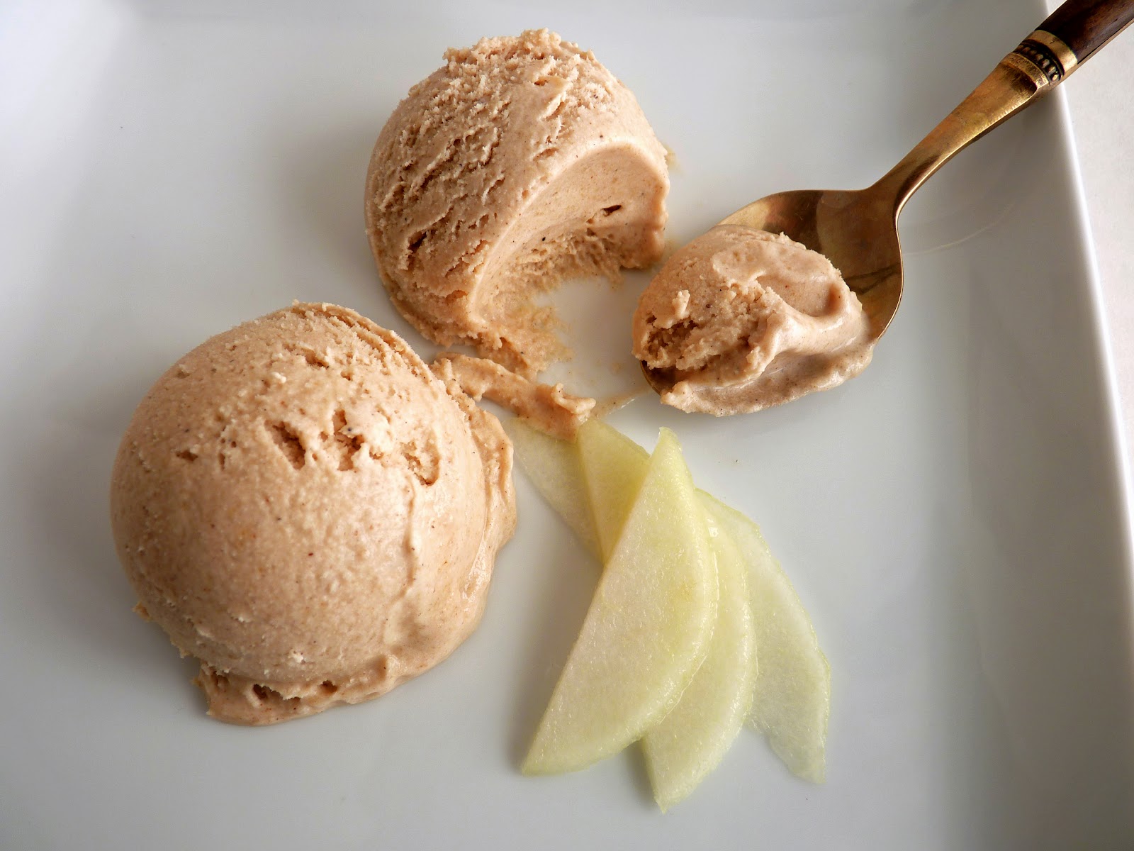 pastry studio Spicy Caramel Pear Ice Cream