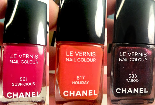Chanel Le Vernis Nail Colour Suspicious Holiday Taboo Swatch Review