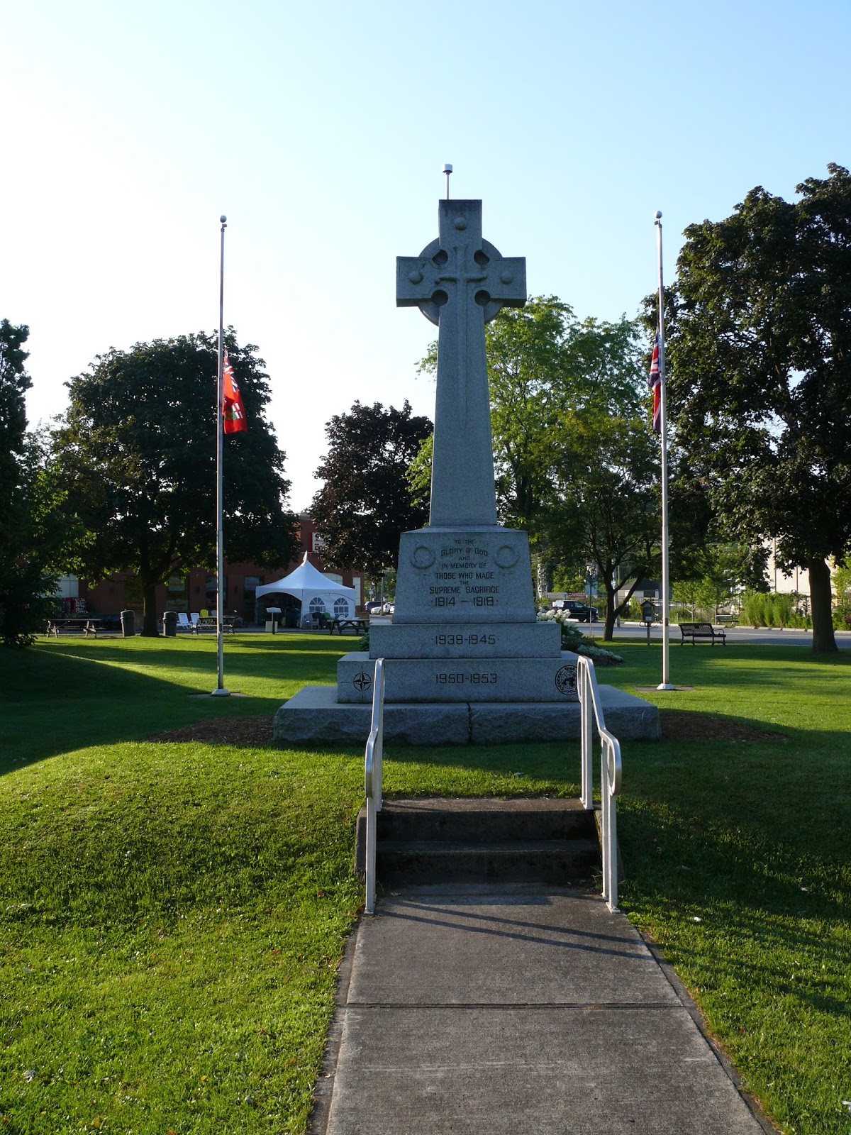 Ontario War Memorials Lakefield