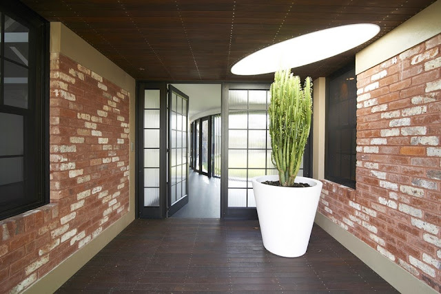 Subiaco Oval Courtyard Design Ideas