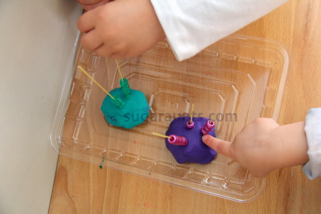 Fine Motor Pincer Grasp Color Match The Ot Toolbox