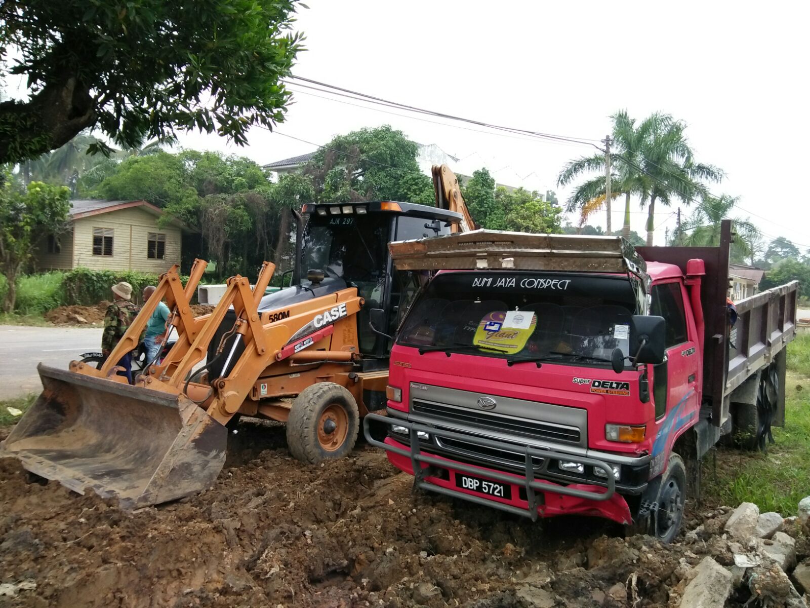 Lori Tipper Dan Case Untuk Disewa Area Kelantan 0139824040 Lori Sewa