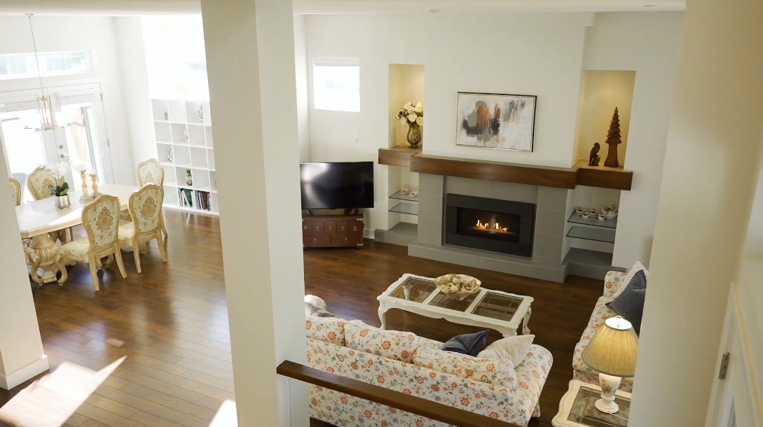25 Interior Design Photos vs. 25340 Bosonworth Ave, Maple Ridge, BC Luxury Home Tour