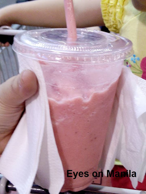 Strawberry Smoothie drink