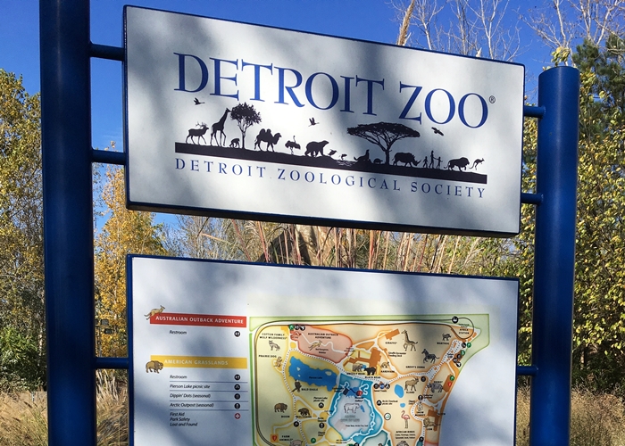 The 614ortyNiner Motor City Touring The Detroit Zoo