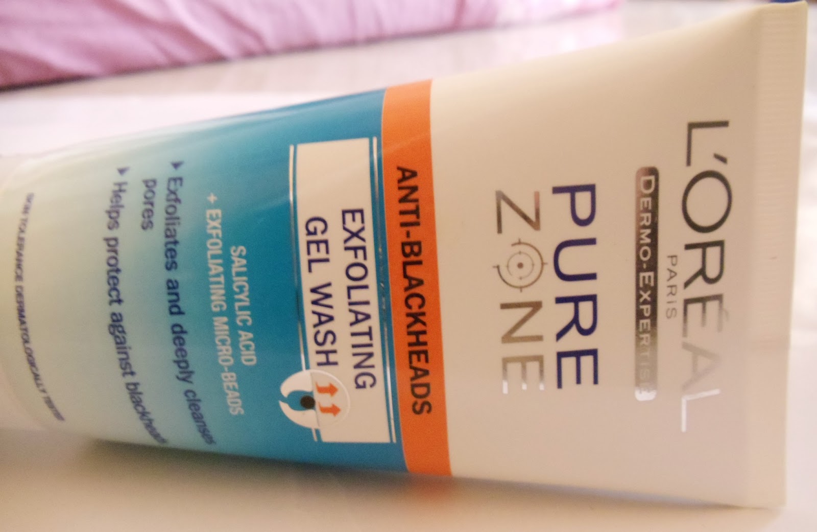 PeachyPout Review LOREAL Pure Zone Exfoliating Gel Wash