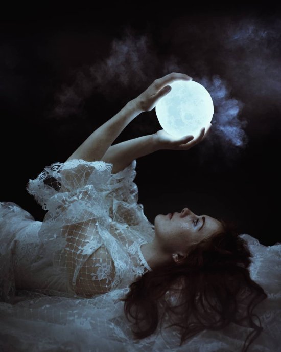 As belas modelos como fadas, sereias e seres fantásticos nas fotografias de Merle Harms Merle Harms kristalkind instagram arte fotografia mulheres modelos fashion fantasia magia sereias fadas