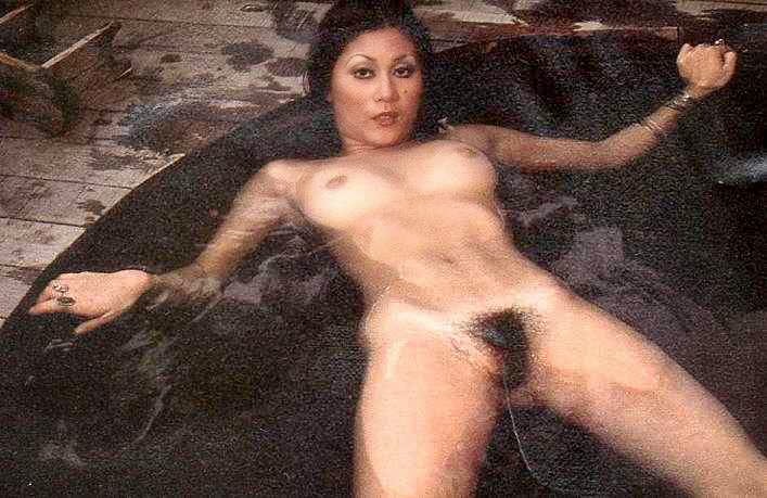 Linda Wong Nude 54