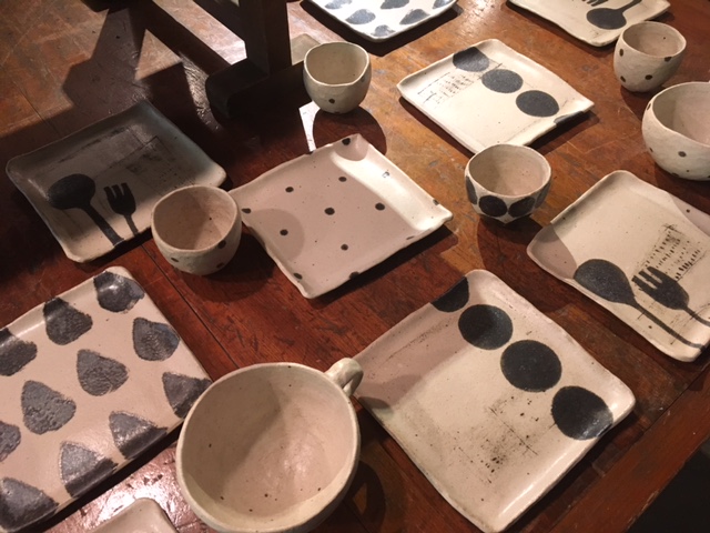 岡村友太郎 マグカップ くま　クマ 岡村友太郎 マグカップ くま クマ 岡村友太郎 プレート くま クマ 魚