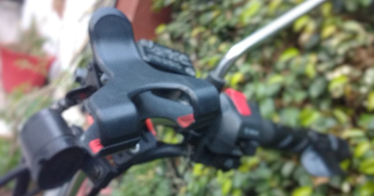 Must have Royal Enfield Bullet Accessories Clip type mobile holder review