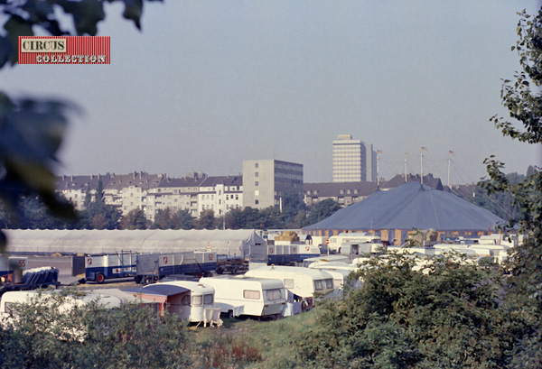 vue générale du Wiily Hagenbeck Circus 1973