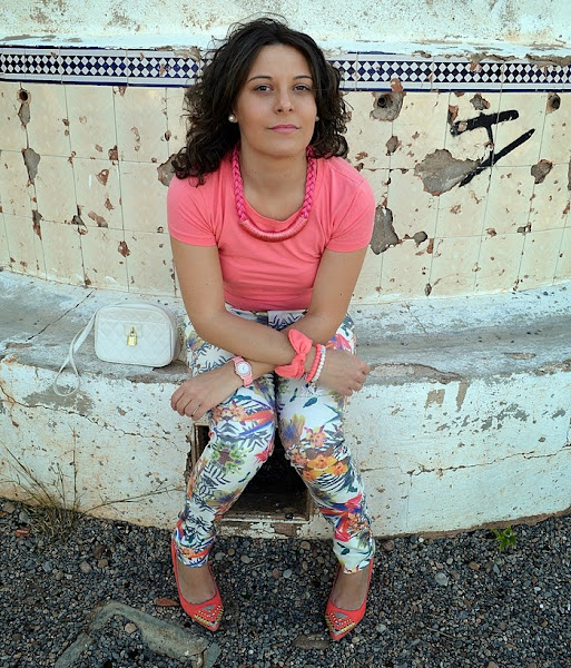 pantalones estampados, fashion blogger, blogger, castellón, coral, looks, outfits, moda, blog de moda, estilo, mi vestido azul,