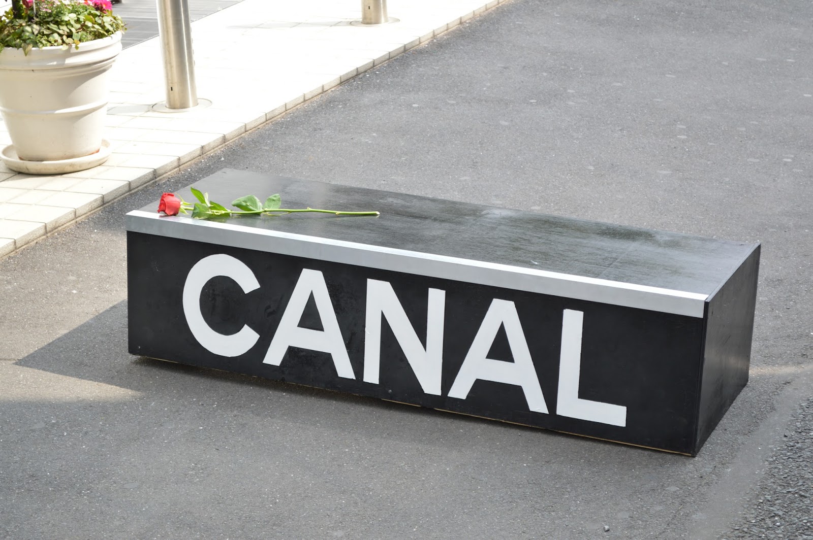 PROV BLOG: CANAL Official curb box.
