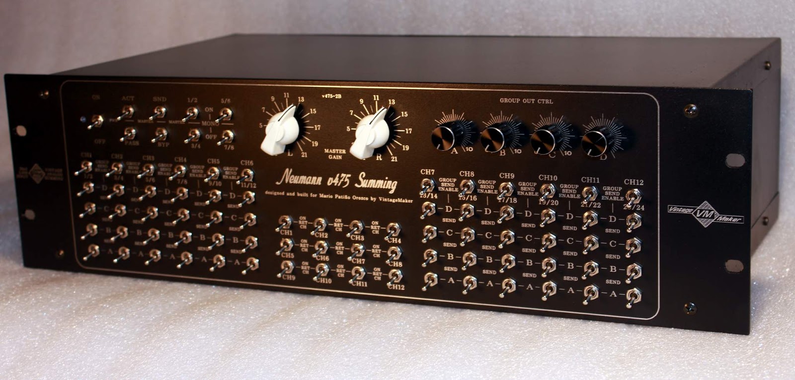 Summing Mixer Summing Mixer Neumann v475, Lawo, Filtek, passive