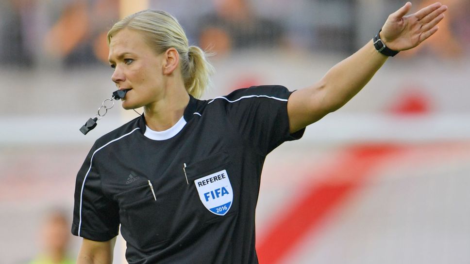 Referee Referee