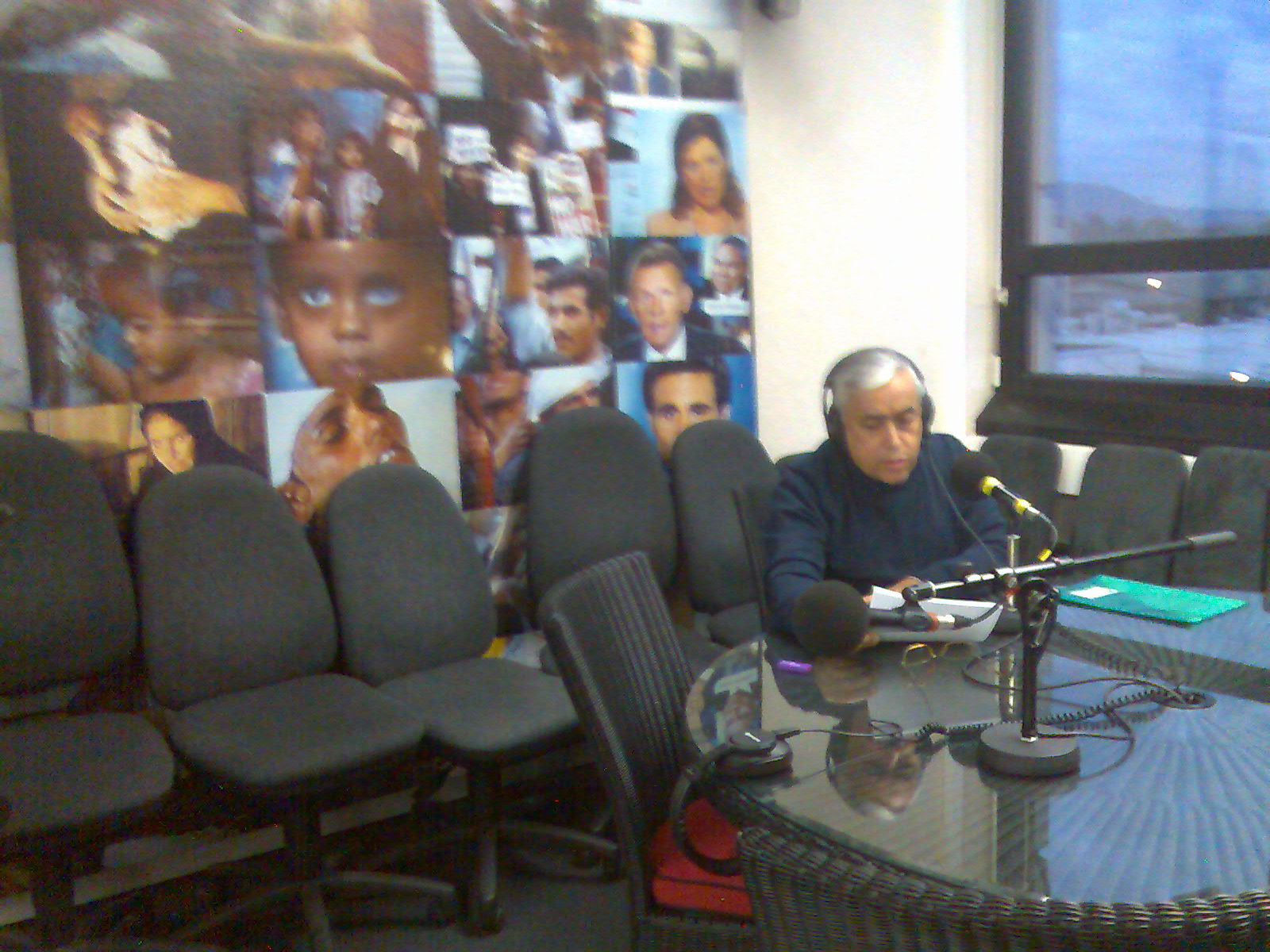 APOIO DA RADIO http://www.rcp-var.com/ em PORTUGAL COM ANTONIO SILVA.