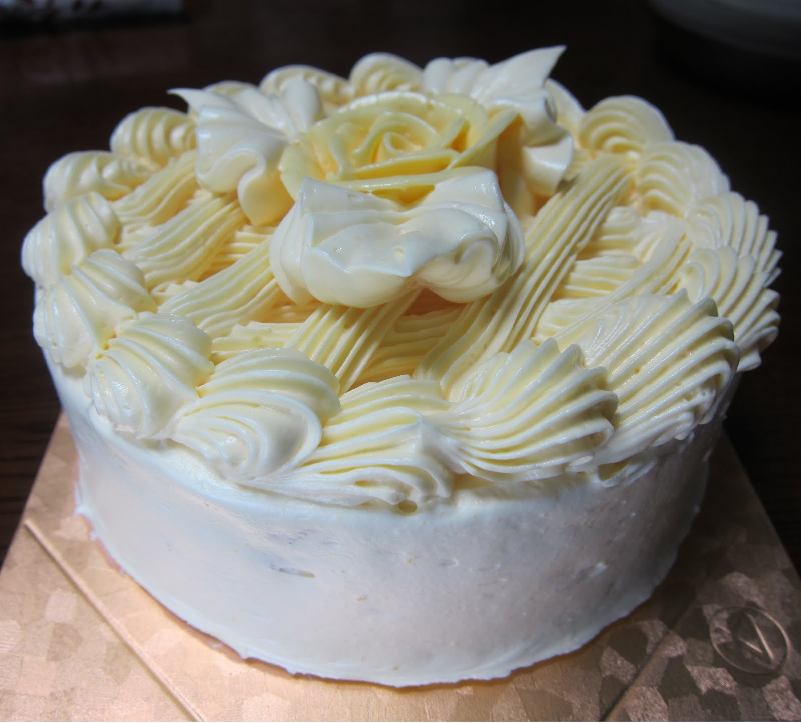 横浜 東京會舘クラシック バタークリームケーキ そごう催事にて 主に食欲 Img Src Http Ax2 Itgear Jp Romantic 5 Ad Cgi Width 1 Height 1