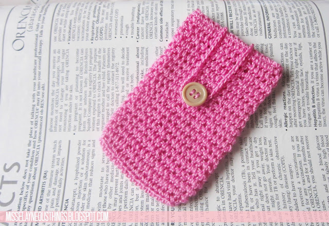 A Pink Crochet Cellphone Case - A Blog about Misselayneous Things