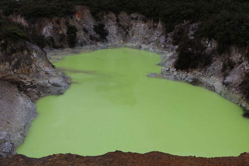 Wai-O-Tapu Thermal Wonderland