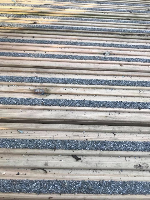 Anti slip deck boards