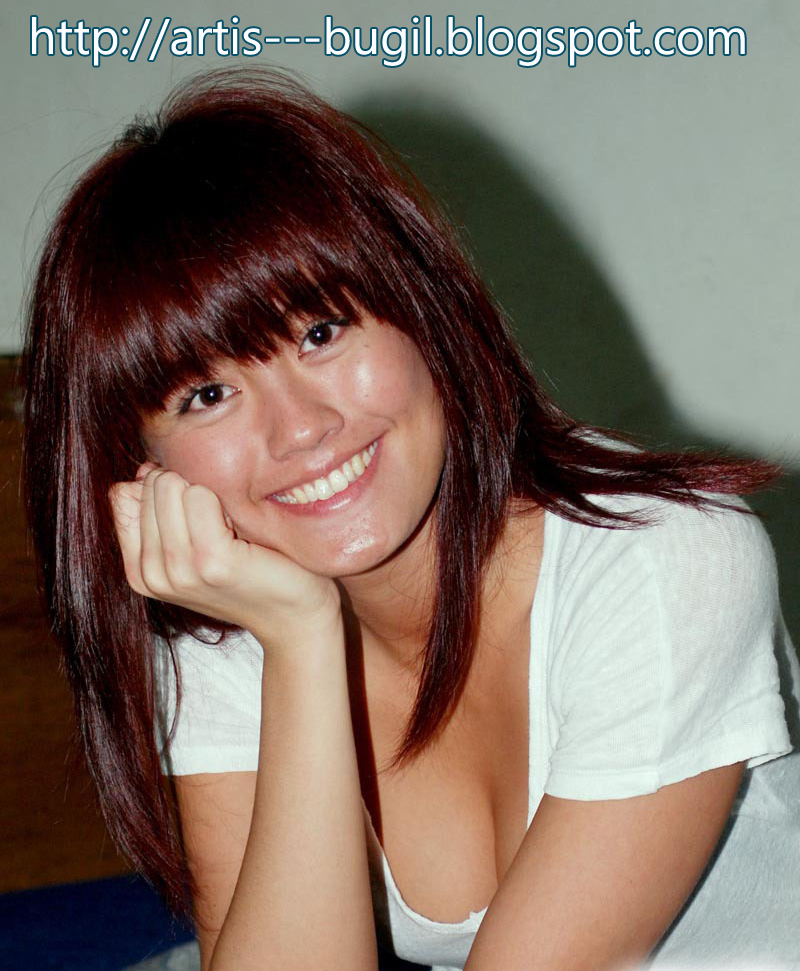 Gambar Hot Agnes Monica Terbaru