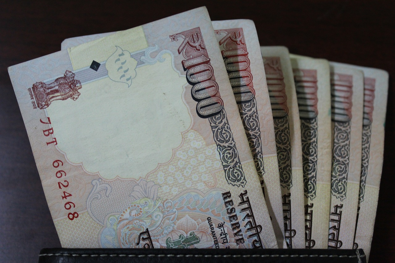 ಶ್ರೀಮಂತರಾಗಲು 6 ಸಿಂಪಲ್ ಸಲಹೆಗಳು : Tips to become rich in Kannada