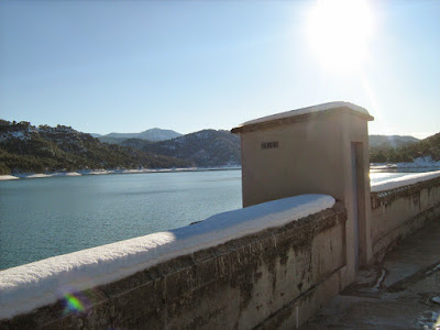 clima, Beceite, nieve, frío, nevada, está nevando, Beseit, neu, muro, pantano de Pena