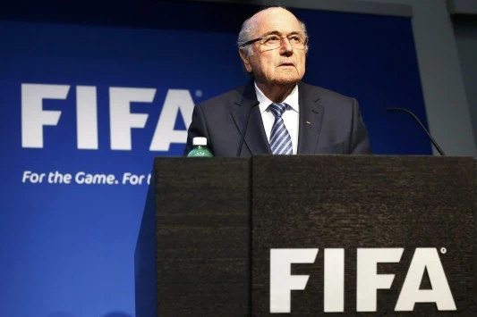 Παραιτήθηκε ο Μπλάτερ από την προεδρία της FIFA