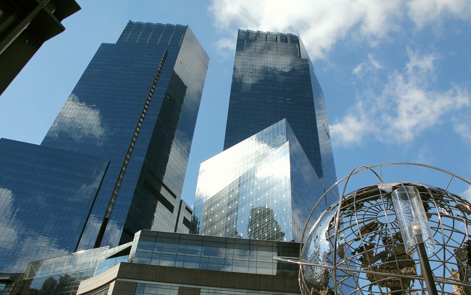 Travel & Adventures New York city's skyline height cloudchaser, New