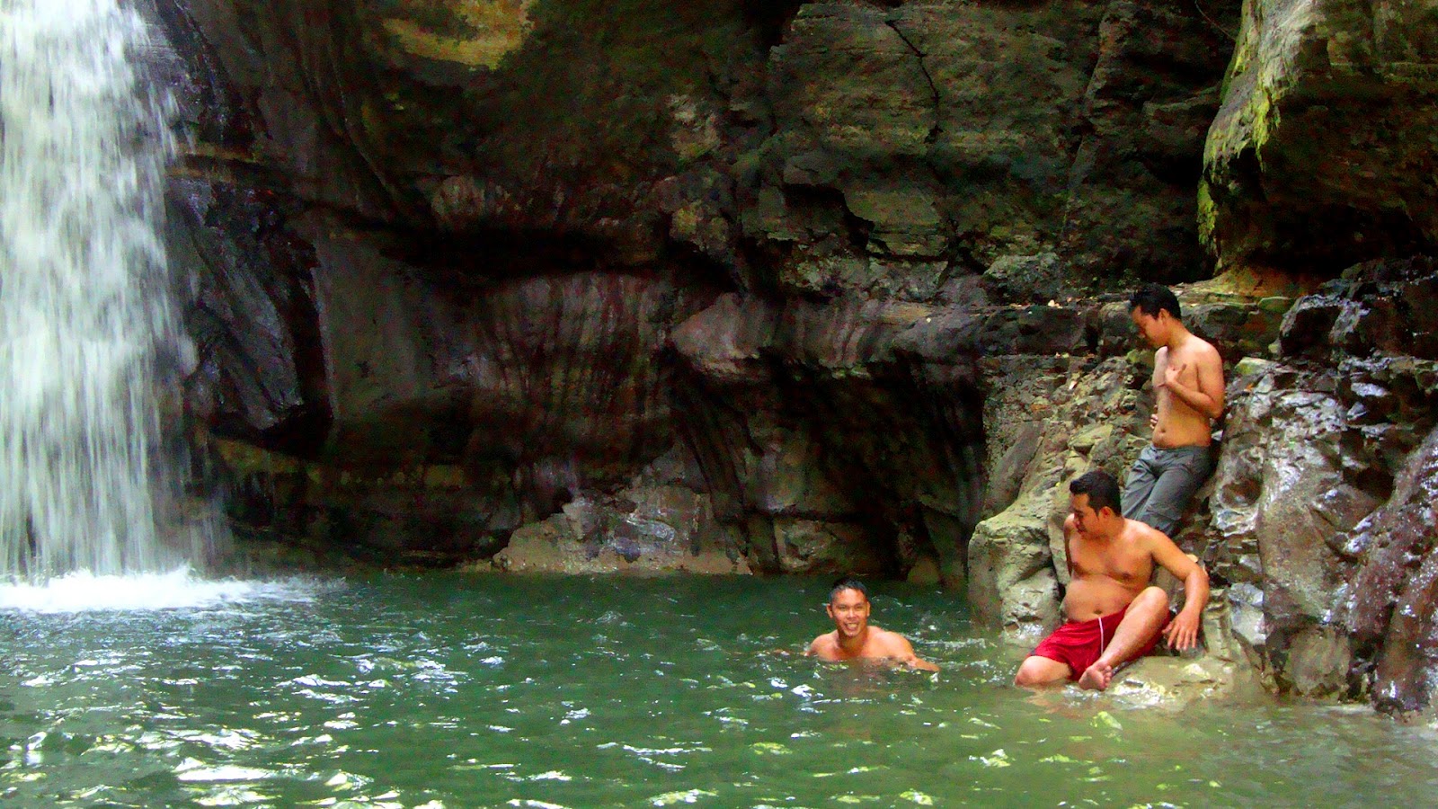 http://bugzcollections.blogspot.com/: Maloh Waterfalls, Brgy. Maloh ...