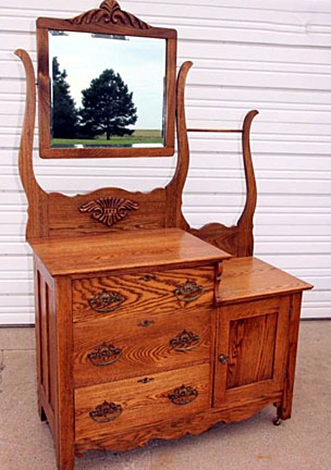 Antiquesq A A Bedroom Necessity