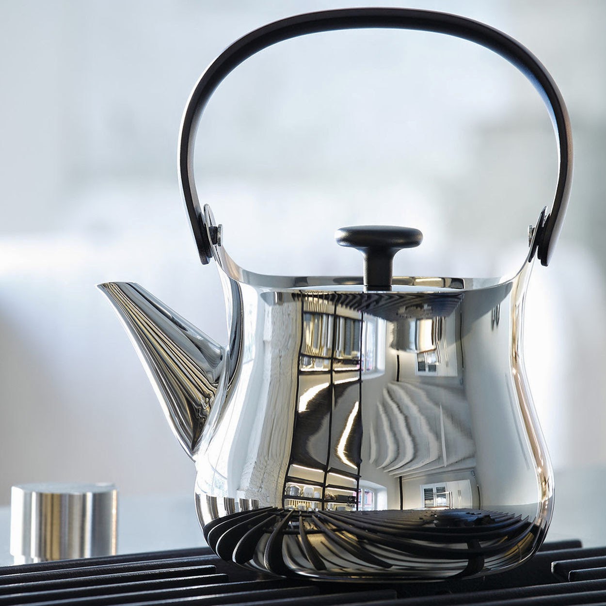 200.00 Alessi CHA Kettle for Tea Brewing, Silver