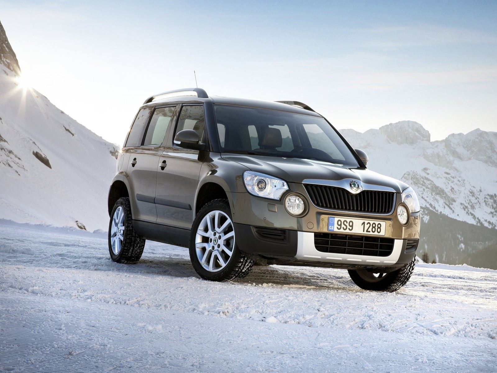 Car Pictures Skoda Yeti 4x4 2011