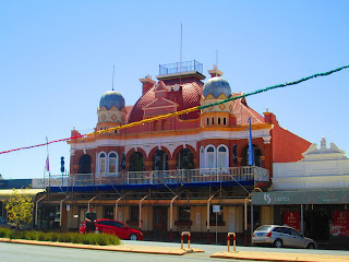 Sebastian goes Australia: Wave Rock und Kalgoorlie