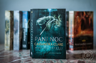 Znalezione obrazy dla zapytania pani noc