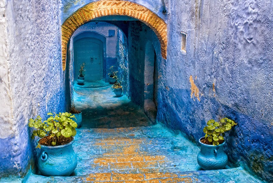 You Have To See This Mesmerizing Town In Morocco Covered In Blue Paint
