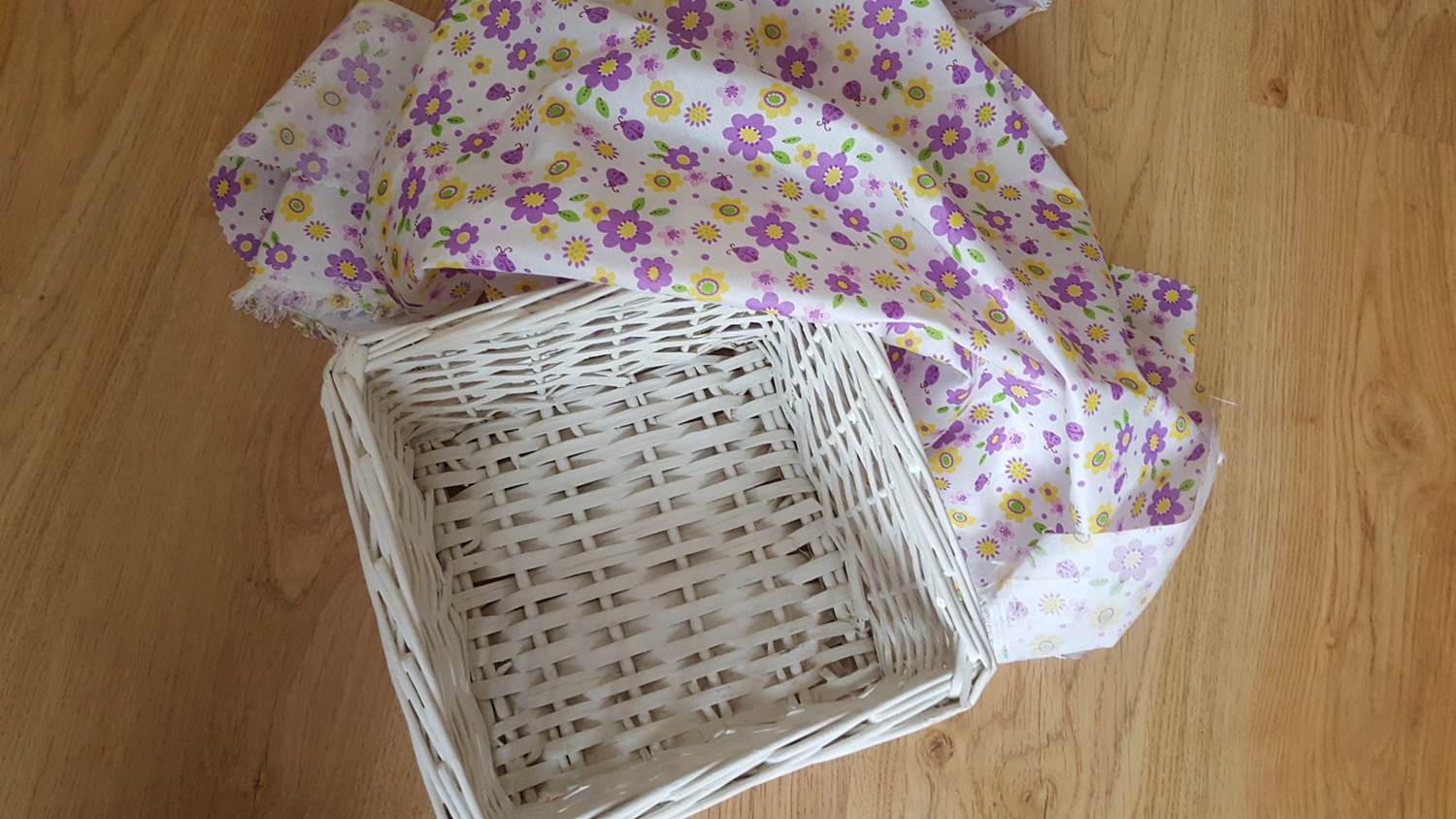 How to line a basket in 15 minutes or less