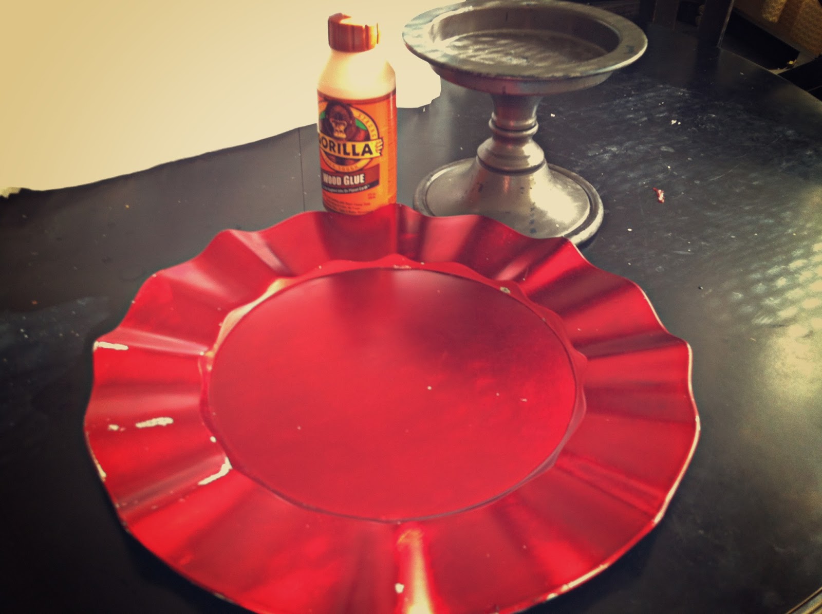 Small Town Small Budget: DIY Cake Plate