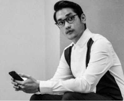 Lyrics Music 31 Lirik Lagu Afgan Setia Menunggu Lyrics Music 31