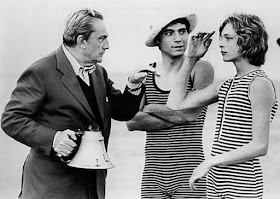 Visconti with the actors Sergio Garfagnoli and Bjorn Andresen (right) on the set of Death in Venice
