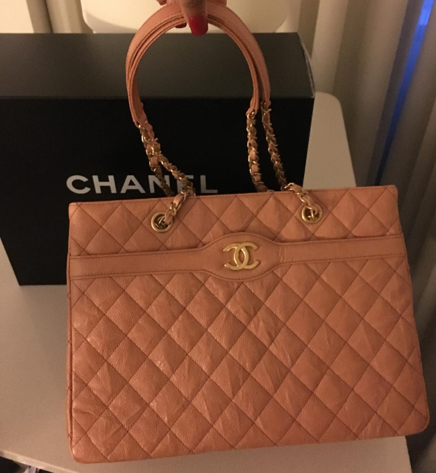 Nicki Minaj gets Chanel bag as another gift from bf Meek Mill
