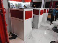 Meja Warnet dan Sekat - Cubicle Workstation - Furniture Semarang